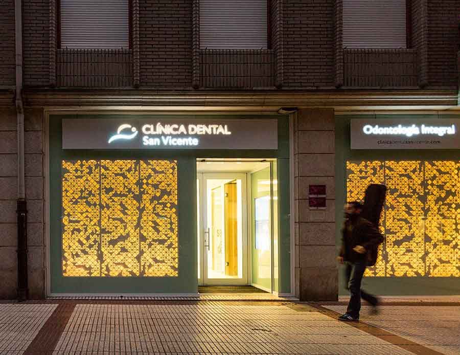 exterior clínica dental